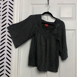 2/$15 Gray bat wing square neck sweater by Elle